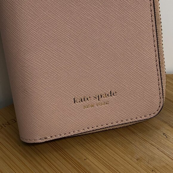 Kate Spade New York Cameron Zip Leather Wristlet for iPhone Xs Max (Warmvellum) - Picture 7 of 16